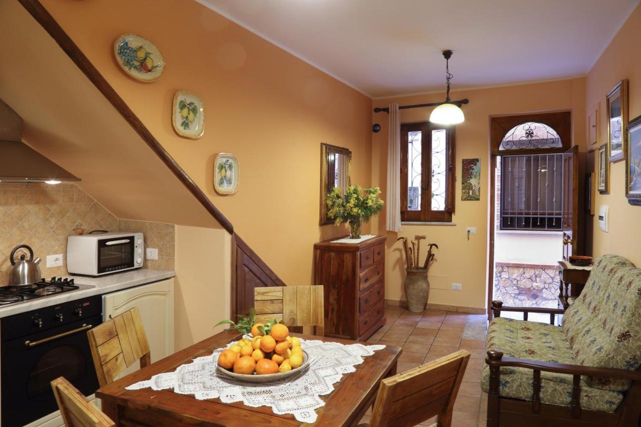 Casa Antico Borgo Cuseni Apartment Taormina Exterior photo