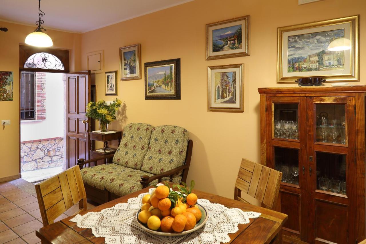 Casa Antico Borgo Cuseni Apartment Taormina Exterior photo